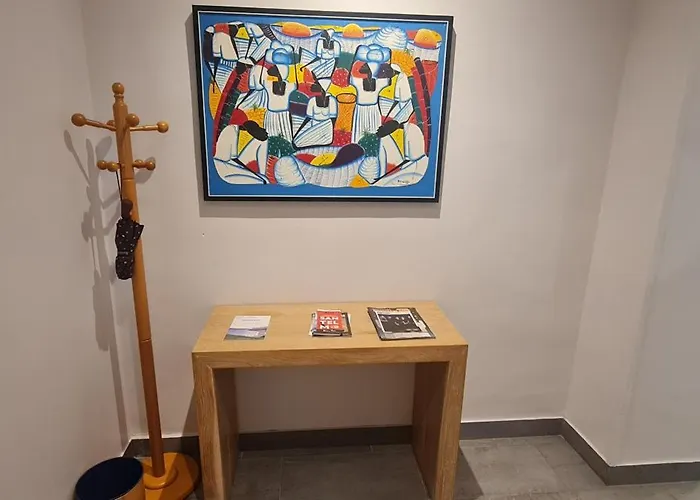 Проживание в семье Privadas En Piso Frente A Playa Ondarreta, Bano Compartido